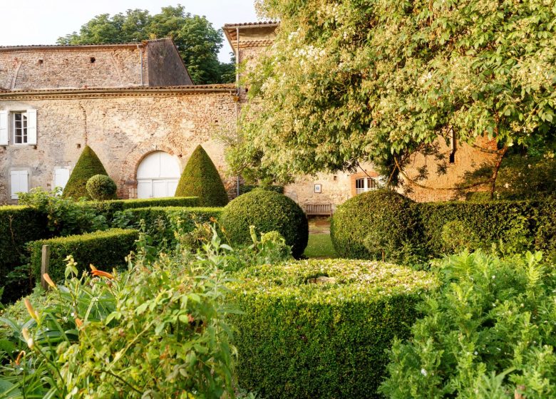 Abbaye vue du jardin